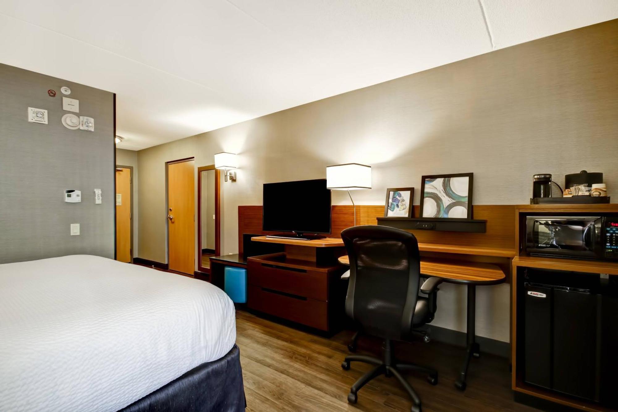 Fairfield Inn & Suites By Marriott Гуелф Екстериор снимка