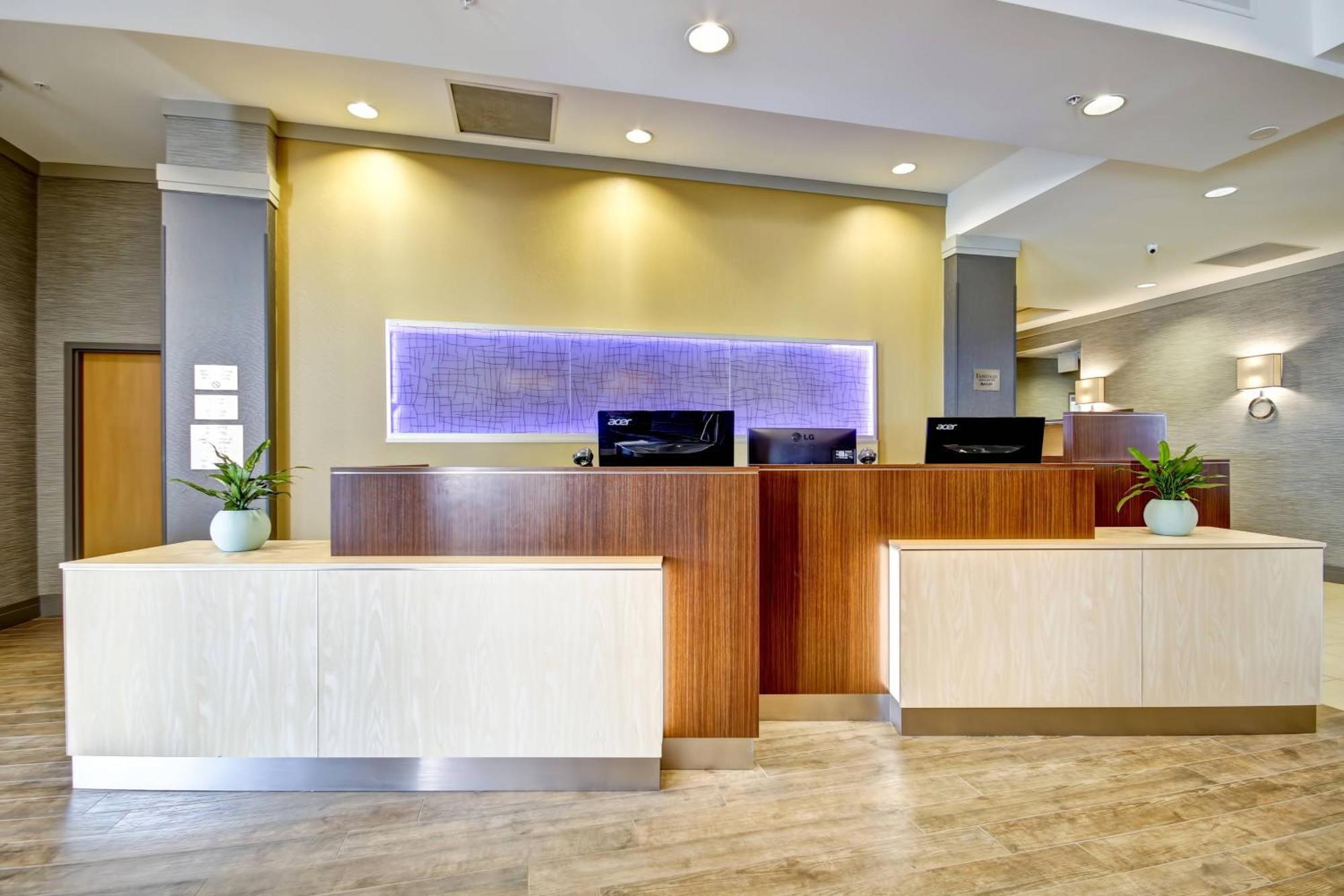 Fairfield Inn & Suites By Marriott Гуелф Екстериор снимка