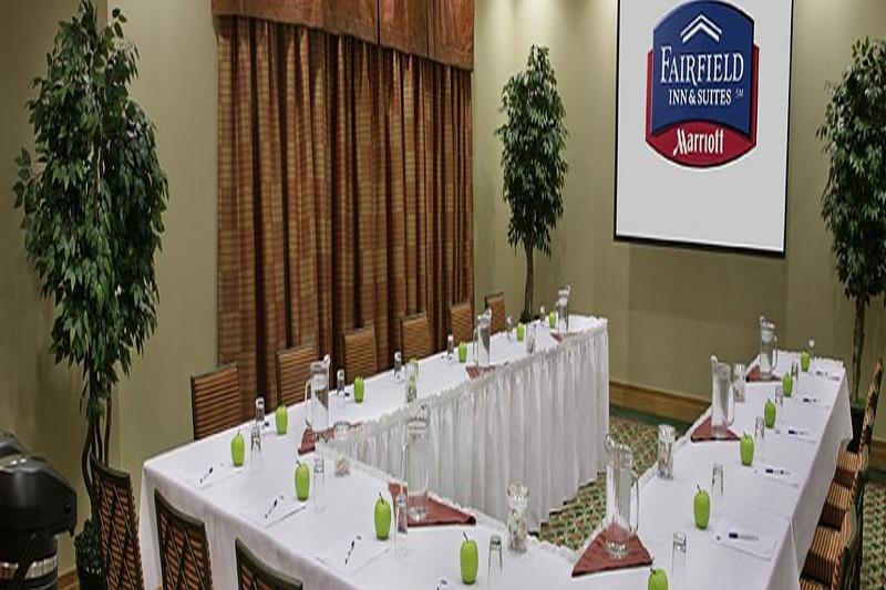 Fairfield Inn & Suites By Marriott Гуелф Екстериор снимка