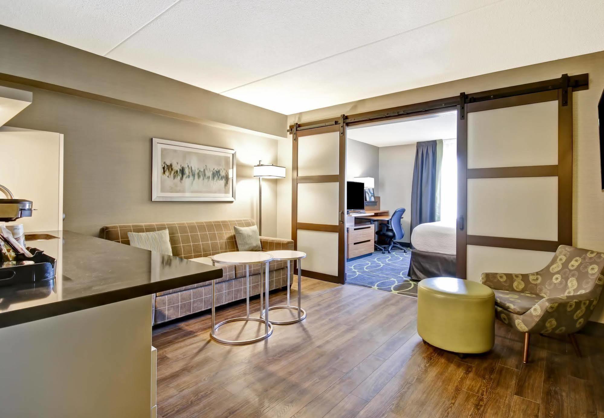 Fairfield Inn & Suites By Marriott Гуелф Екстериор снимка